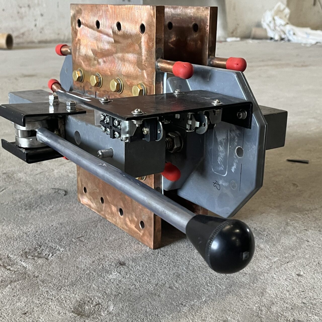 INDUCTOTHERM CHANGE OVER SWITCH Inductotherm Change Over Switch